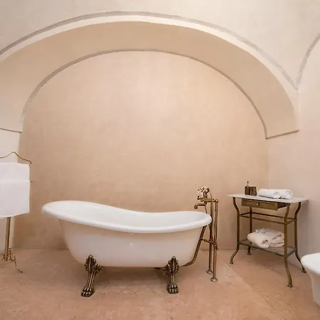 Chateau Grandcastle Hotel