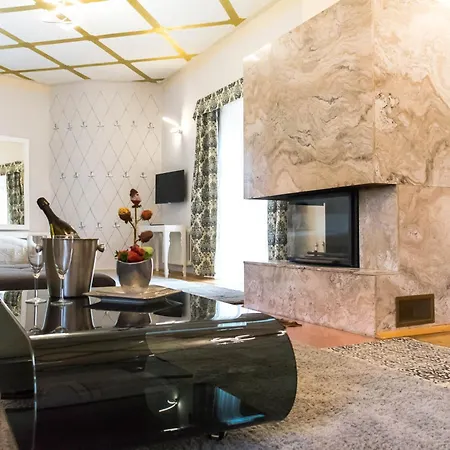 Hotel Chateau Grandcastle 4*