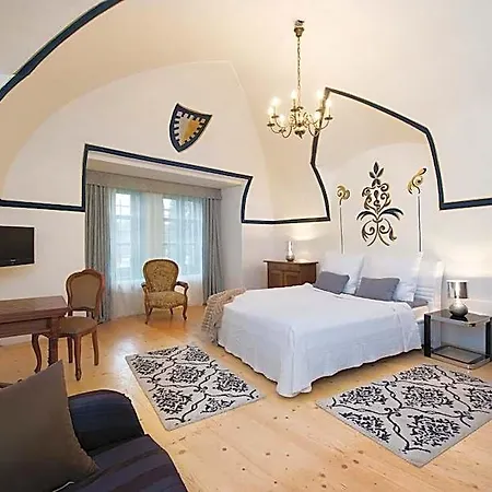 Chateau Grandcastle Hotel
