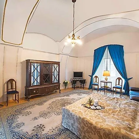 Chateau Grandcastle